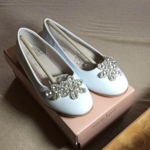 Bring on the Bling Nanette Shoes NWT White SlipOns